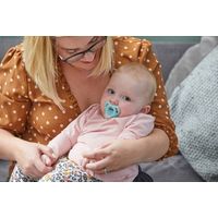 Tommee Tippee Ultra-Light Silicone Soother 6-18months